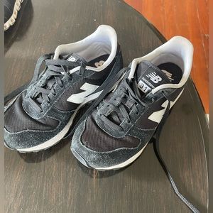 New Balance 311